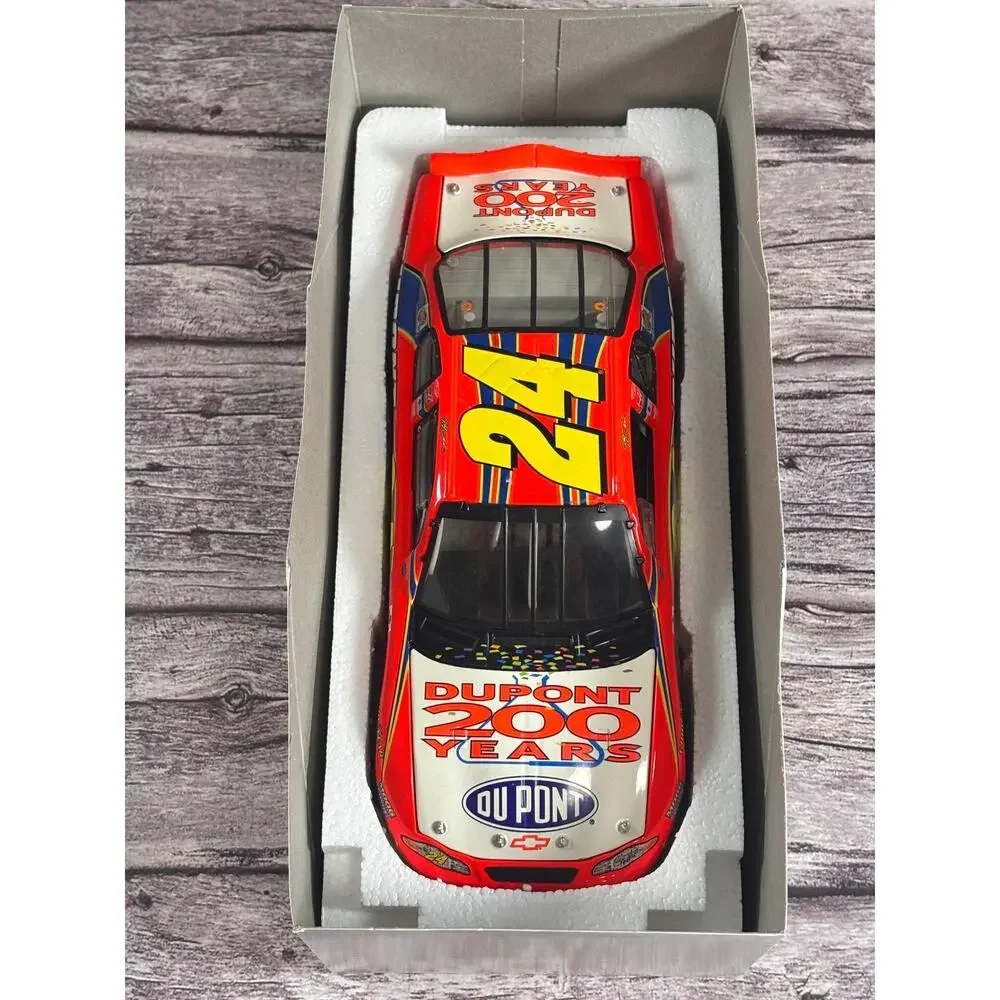 Nascar action 2002